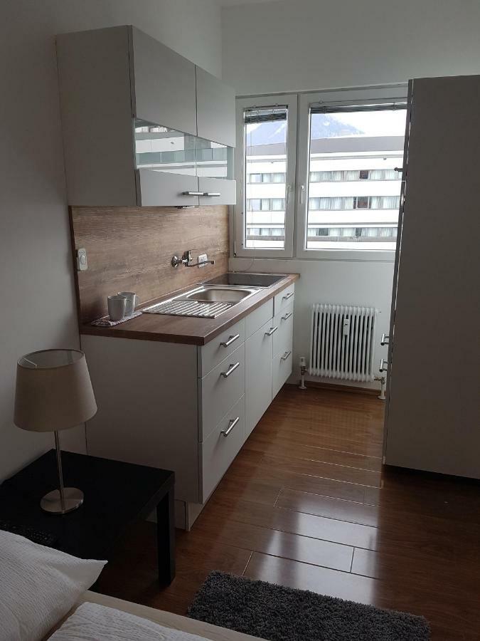 Sunny Studio For Two! Apartment Salzburg Ngoại thất bức ảnh